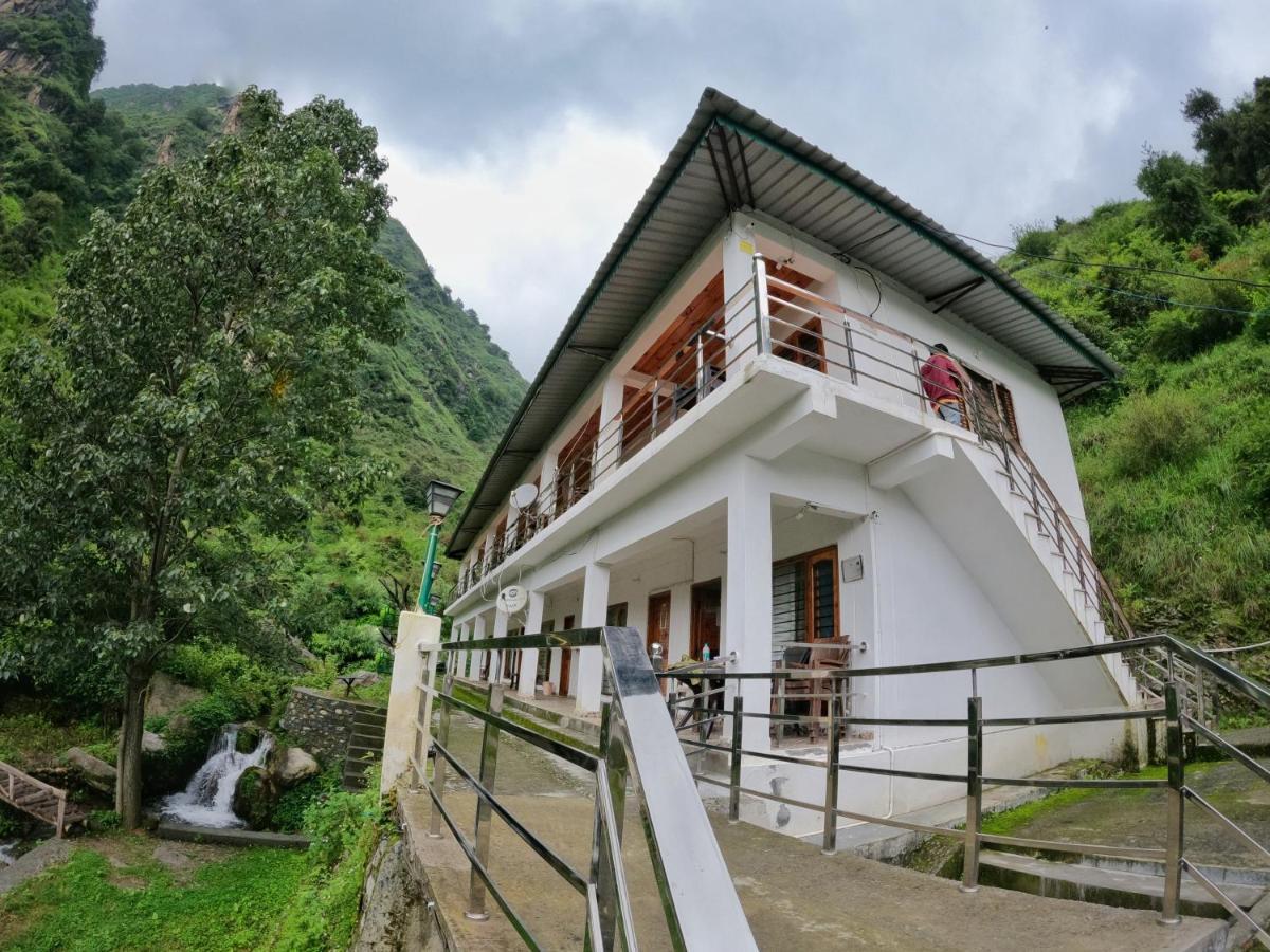 Babutaal Resort Чакрата Экстерьер фото